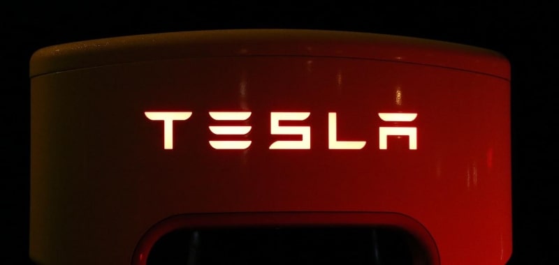 Accionistas de Tesla ahora tendrán información exclusiva