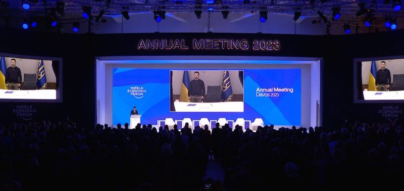 Zelenski a líderes de Davos: “Debemos actuar más rápido contra Rusia”
