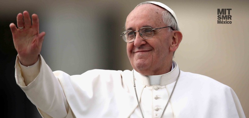 Lecciones de liderazgo del Papa Francisco con las que te ganarás el cielo y respeto en tu trabajo