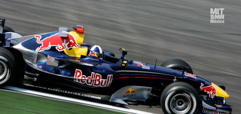Red Bull: El gigante de las bebidas energéticas que conquistó a la F1 con un marketing veloz