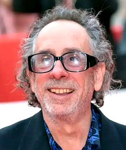 4. "A veces es difícil encontrar lógica en las cosas".