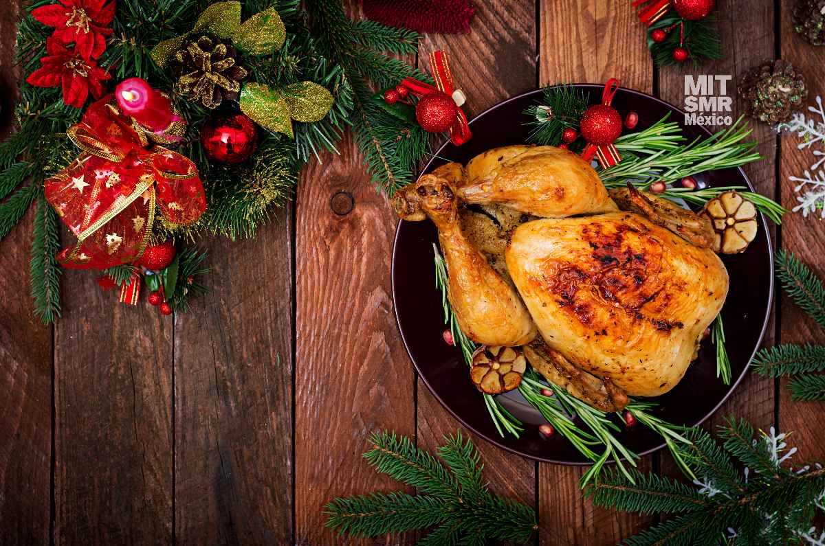 Comer pavo en Navidad, una tradición que surgió en Inglaterra y México