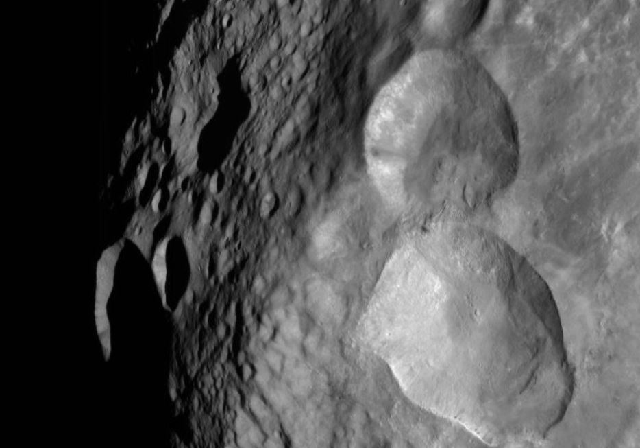 4. Existen los muñecos de nieve en el espacio