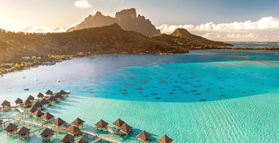 6. Las competencias de surf se realizarán en la Polinesia Francesa