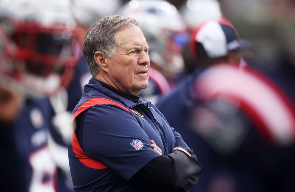 5. "Creo que cualquiera que haya pasado más de cinco minutos conmigo sabe que no soy una persona política. Mis comentarios no tienen motivaciones políticas".