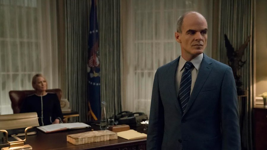 3. "No le tengo miedo al dolor": Doug Stamper