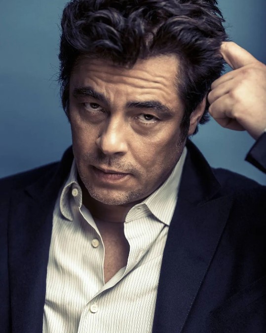 7. "Gané y puedo gritar y saltar un poco. Pero tengo que volver a trabajar mañana", Benicio del Toro, Mejor Actor de Reparto, Tráfico, 2000