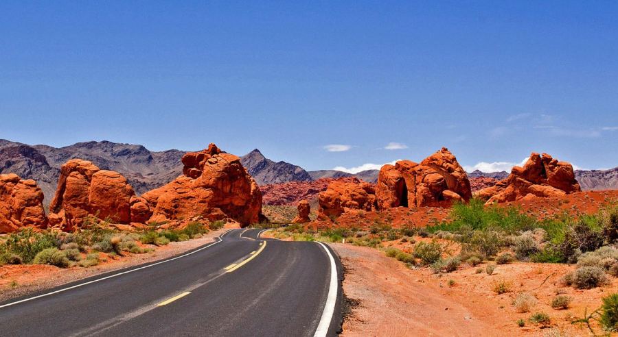 2. El desierto que fue antes del glamour 