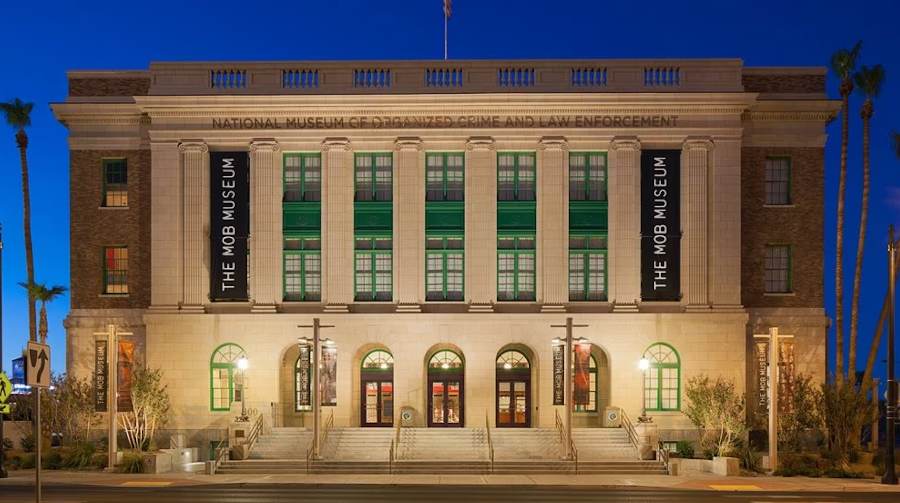 8. Alberga un Museo de la Mafia