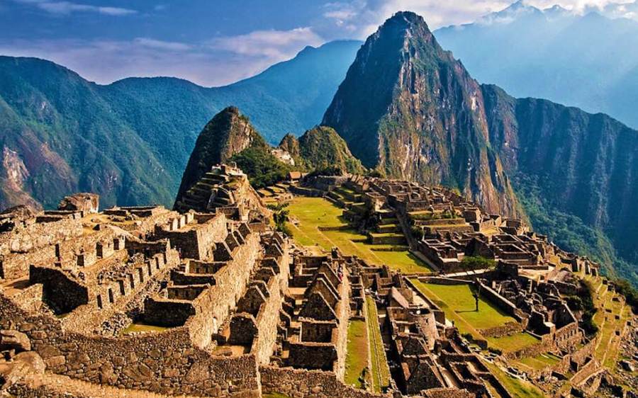 2. Machu Picchu, Perú