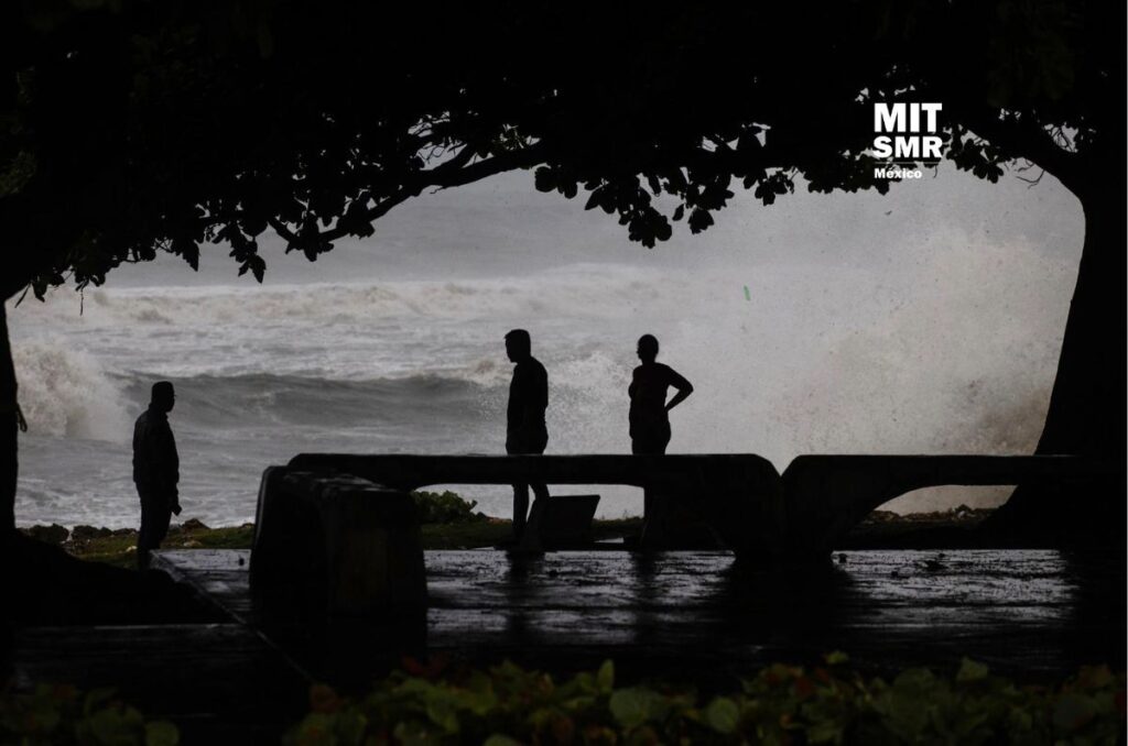 cuanto tocara tierra en mexico el huracan beryl