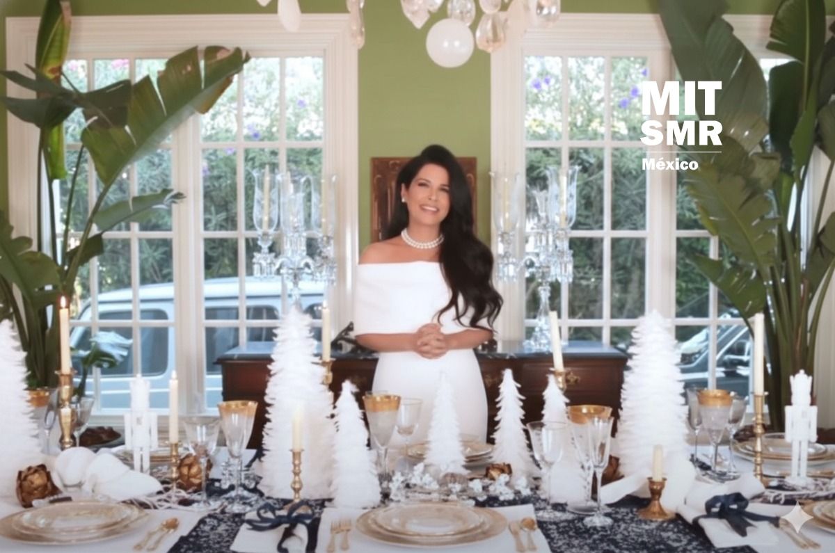 5 pasos para decorar una mesa navideña elegante al estilo Martha Debayle