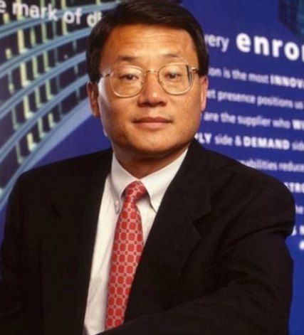 ¿Un romance en la oficina puede costarte el trabajo? 4 escándalos y cómo proteger tu carrera 3