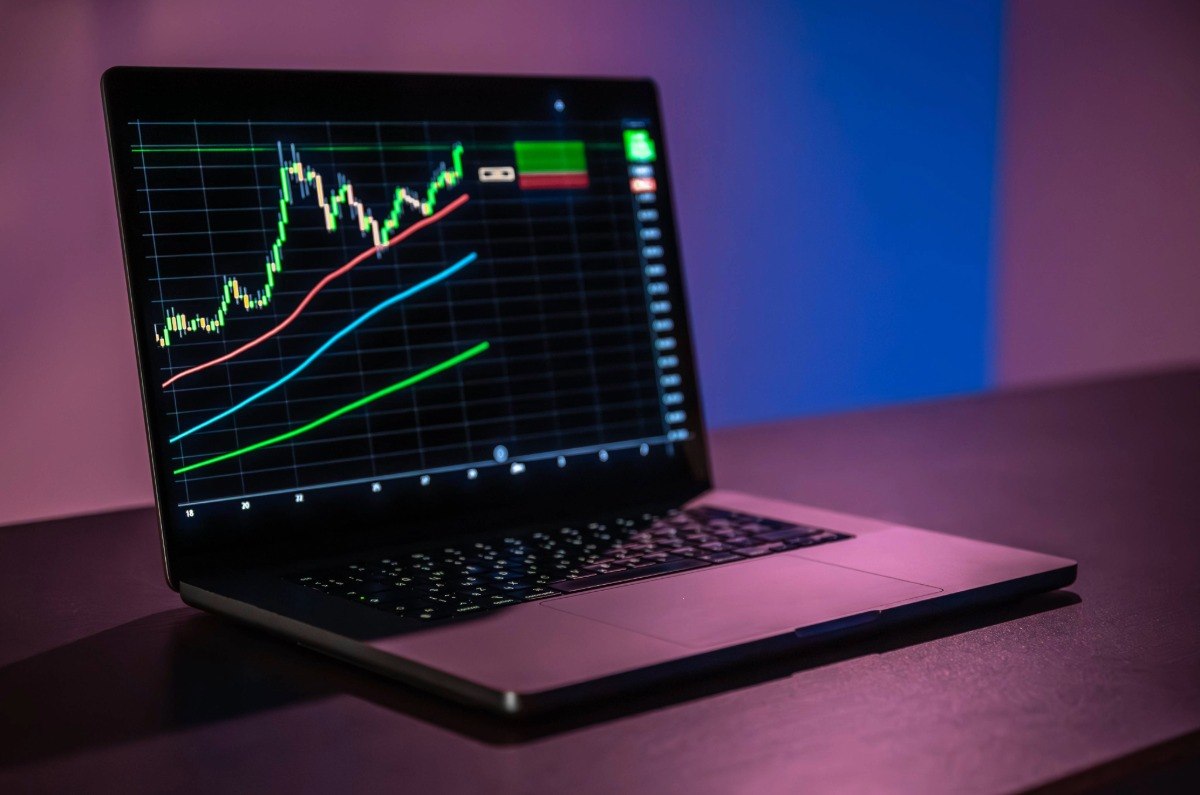 ¿Quién es Teo Zúñiga y por qué vale la pena hacer trading con él?